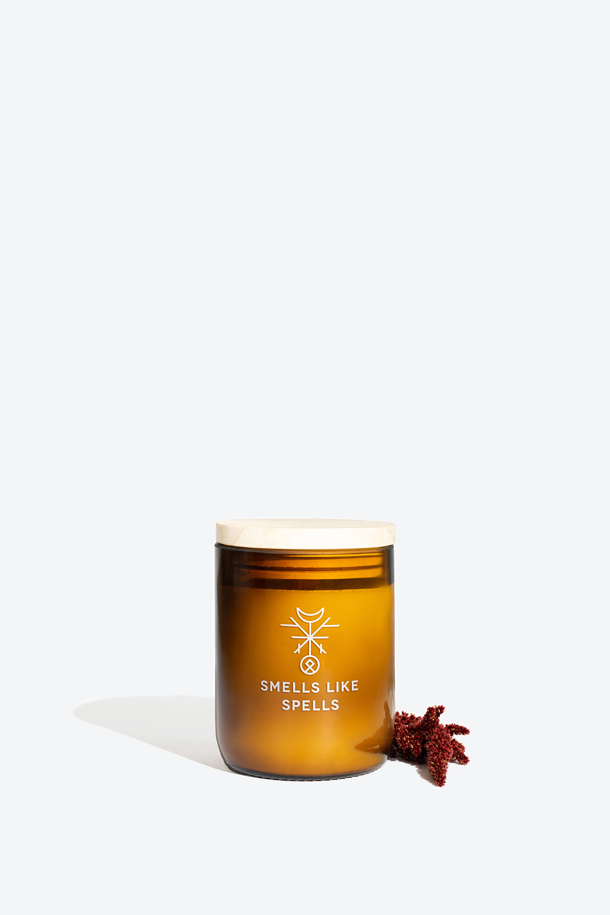 Soy wax scented candle with wooden wick KVASIR Smells Like Spells